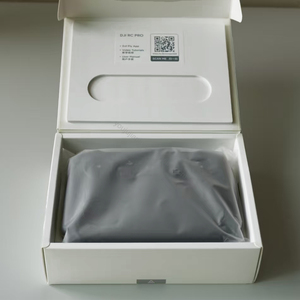 รีโมทคอนโทรลอัจฉริยะ DJI RC <span class=keywords><strong>Pro</strong></span> ของแท้สำหรับ MAVIC 3 / AIR 2S หน้าจอ 5.5 นิ้ว ความละเอียด 1080p ความสว่างสูง ส่งสัญญาณวิดีโอได้ไกล 15 กม. - Product Image 5