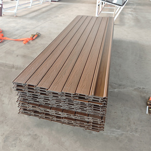 Revestimiento Exterior de WPC Resistente al Viento, Panel Impermeable que No se Decolora para Jardín de Villa junto al Mar - Product Image 5