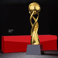 Trophées en résine plaqués or sur mesure, design globe, récompenses sur socle en cristal noir personnalisé