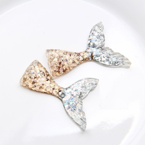 2023 vendita calda adorabili stili di glitter misti coda di pesce sirena in resina multicolore per ciondoli decorazione fai da te - Product Image 4