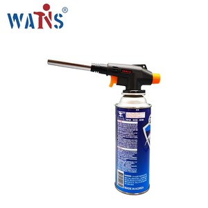 Venta directa del proveedor: Mosquete de butano de acero inoxidable con llama de alta temperatura tipo tarjeta reutilizable, encendedor de cocina - Product Image 1