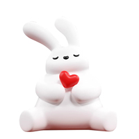 Grande sculpture de lapin en résine personnalisée et mignonne, durable, pour décoration extérieure de rue, centre commercial, quartier commercial, style dessin animé