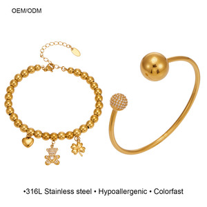 Bracelet tendance pour femme en acier inoxydable 316L hypoallergénique plaqué or 18 carats, étanche, incrusté de zircon, motif <span class=keywords><strong>petit</strong></span> ours, idéal pour cadeau ou soirée - Product Image 1