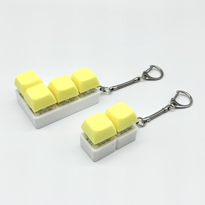 Porte-clés testeur de commutateur mécanique translucide vert lime, jouet anti-stress à clic LED, cadeau de bureau <span class=keywords><strong>pour</strong></span> adultes - Product Image 5
