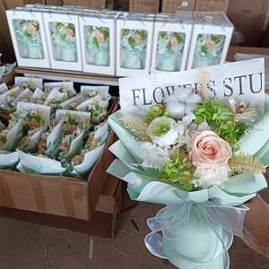 Regalos del Día <span class=keywords><strong>de</strong></span> <span class=keywords><strong>San</strong></span> Valentín Regalo Para <span class=keywords><strong>San</strong></span> Valentín Rosas verdes preservadas Cajas Día <span class=keywords><strong>DE</strong></span> LA MADRE Juego <span class=keywords><strong>de</strong></span> regalo <span class=keywords><strong>de</strong></span> Año Nuevo Ramos <span class=keywords><strong>de</strong></span> flores eternas - Product Image 2