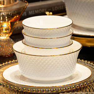 Nuevo juego completo al por mayor, <span class=keywords><strong>vajilla</strong></span> ligera de lujo, cuencos <span class=keywords><strong>y</strong></span> platos, platos de cerámica de alta estética con bordes dorados para el hogar - Product Image 3