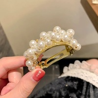 Élégante pince banane entièrement incrustée de perles, barrette pour queue de cheval mi-attachée ou basse, idéale pour les tenues de bureau féminines, accessoires capillaires en stock