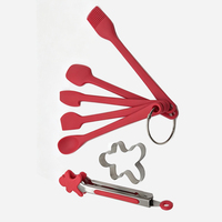 Ensemble d'ustensiles de cuisine en silicone pour Noël : moule à biscuits flexible résistant à la chaleur, spatule, brosse et racloir à pâtisserie DIY