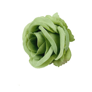 Têtes de fleurs de rose en soie de couleurs assorties pour la décoration de mariage et les accessoires pour cheveux DIY - Product Image 5