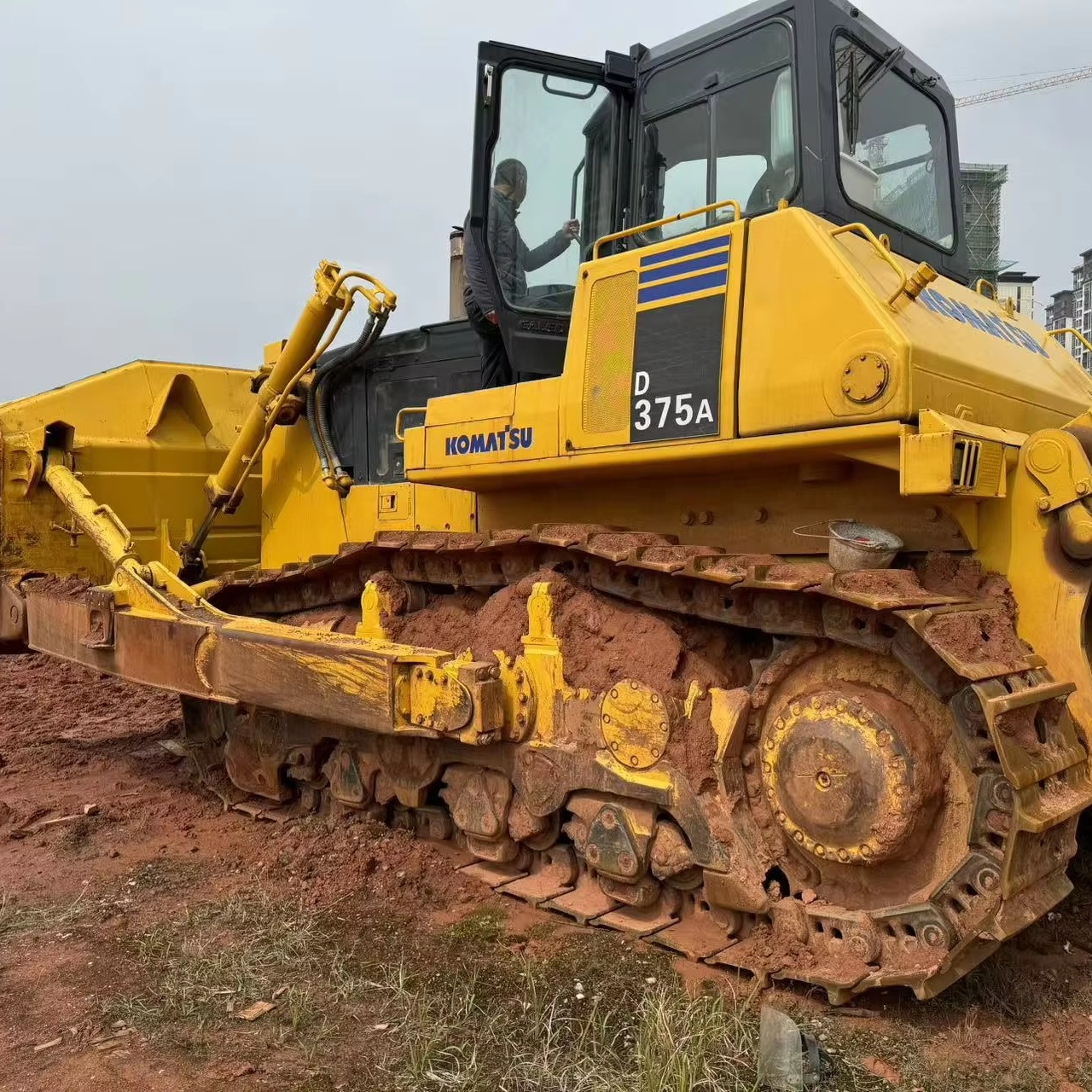 コマツ D375 ブルドーザー 1/50 廃盤 希少 美品 信頼できる性能：世界