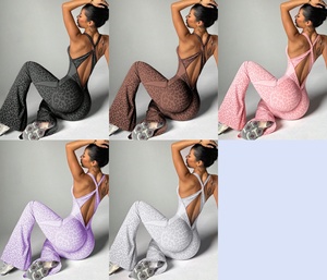 Nuova tuta da donna con stampa leopardata da donna un pezzo per lo Yoga con pezza sul petto pantaloni a zampa di elefante da <span class=keywords><strong>palestra</strong></span> tuta da donna - Product Image 2