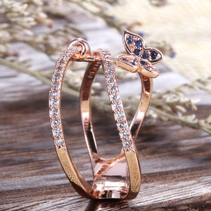 Anello a forma di farfalla blu per donna, gioiello creativo e alla moda. - Product Image 5