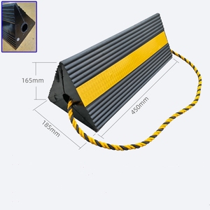 Cale de roue d'avion en caoutchouc 45 cm Parking de garage Sécurité routière Butée de roue en caoutchouc robuste avec <span class=keywords><strong>corde</strong></span> - Product Image 1