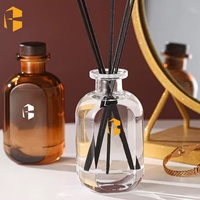 150ml vente en gros personnalisé forme spéciale couleur translucide vide verre diffuseur bouteille luxe Reed diffuseur bouteille avec couvercles