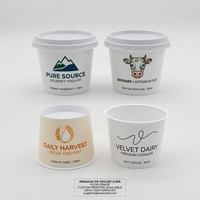 Gobelet à yaourt en gros de qualité alimentaire, design élégant, avec emplacement indépendant pour cuillère, pour l'emballage de marques laitières haut de gamme