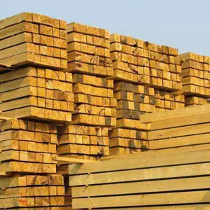 Madera de pino tratada con estructura, madera de pino de tamaño personalizado ambiental