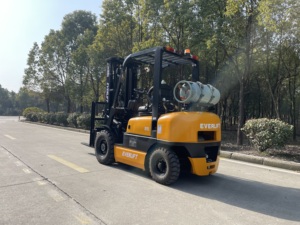 מלגזה ניסאן K21 K25 מנוע גז טבעי פרופאן מלגזה סינית גז lpg 2.5 טון מלגזה lpg בצפון אמריקה - Product Image 3