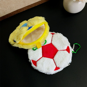 Divertente Borsa Sportiva a Forma <span class=keywords><strong>di</strong></span> Pallone <span class=keywords><strong>da</strong></span> Calcio per Conservare Oggetti Vari, Rossetti, Premi per l'Asilo - Product Image 3