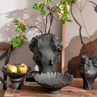 Matte antracietgrijze keramische vaas, organisch gerimpeld, voor gedroogde bloemen, fruit, Wabi-Sabi decoratie voor moderne woonkamer