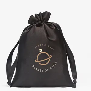 Haute qualité 100 soie cordon sacs noir cordon cadeau satin soie sacs pour vêtements