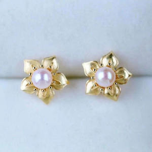 ถาดเปล่าสำหรับทำเครื่องประดับมุก DIY เงินแท้ S925 สำหรับใส่ลูกปัดกลมขนาด 7-8 มม. ต่างหูรูปดอกไม้เล็ก รุ่น 20868 - Product Image 1