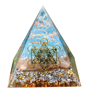 Pyramide en cristal blanc, pilier en résine époxy, artisanat Feng Shui, ornement de bureau pour la maison, le bureau ou la salle d'étude - Product Image 5
