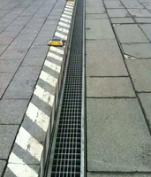 Caniveau de drainage en forme de U en résine plastique polymère préfabriqué avec grille en acier inoxydable