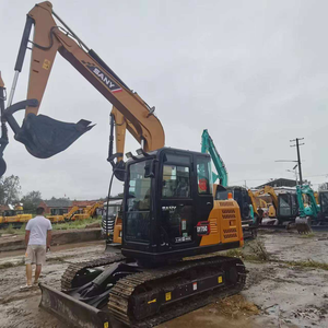 รถขุดตีนตะขาบมือสองยี่ห้อซานี่ รุ่น SY75C ของจีน สำหรับงานก่อสร้าง - Product Image 3