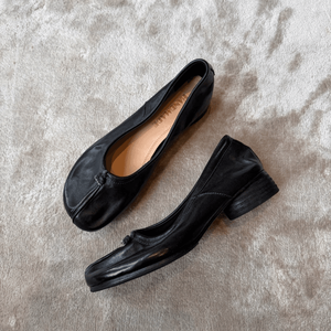 2026 Scarpe Basse da <span class=keywords><strong>Donna</strong></span> di Tendenza, <span class=keywords><strong>Ballerine</strong></span> Casual con Punta Divisa in Pelle Rossa di Cavallo, Collezione Primavera - Product Image 2
