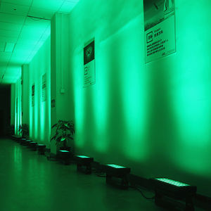 Projecteur LED <span class=keywords><strong>SGM</strong></span> <span class=keywords><strong>P5</strong></span> IP65 étanche 44X10W RGBW pour lavage mural - Product Image 5