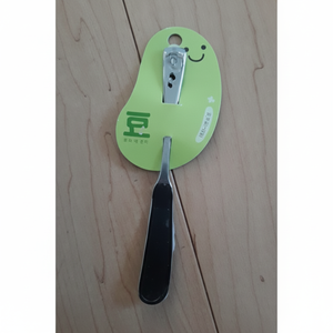 Couteau à beurre Kong pour une utilisation en cuisine Poignée confortable et conception durable - Product Image 1