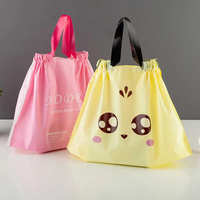 Schattige fruitprint plastic boodschappentas met aangepaste logo kleding cadeauverpakkingstassen met trekkoordhandvatten