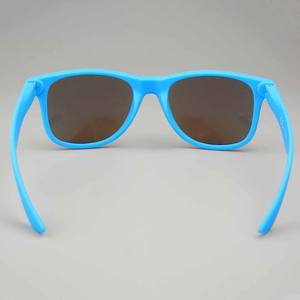 Venta al por mayor gafas de sol unisex UV400 CE aprobado diseñador verde/amarillo/púrpura logotipo personalizado negro plástico rojo PC azul fluorescente - Product Image 4