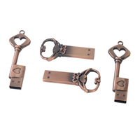 Memoria USB Clásica con Forma de Corazón en Oro Rosa, Unidad USB para Bodas de 16 GB, 32 GB, 64 GB, 2.0, Diseño Retro con Forma de Llave de Corazón
