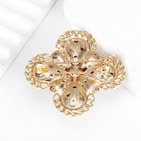 Nouvelle Broche Créative Fleur de Trèfle en Alliage avec Strass pour Femme, Accessoire de Mode pour Manteau, Bijou Cadeau
