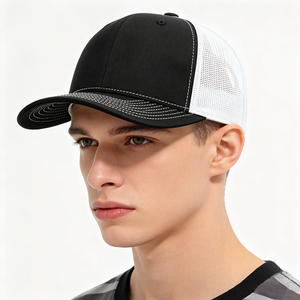 Casquette Trucker Richardson 112 Character Canvas Blanche et Noire, Logo Personnalisé, Dos en Maille Respirante, Visière Courbée, Réglable, Pour l'Extérieur - Product Image 1