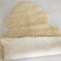 Matériaux de meubles pour fauteuils : Peau de mouton bouclée
