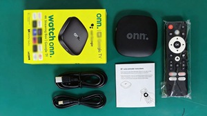 Onn 4K Plus Android 14 Smart TV Box 4K Quad Core Set-Top Box Conectividad 5G 2GB RAM Control Remoto por Voz para Reproductor de Medios en Streaming - Product Image 5