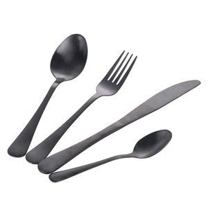 Set di posate in raso nero 5TH AVENUE da 16 pezzi - Product Image 3