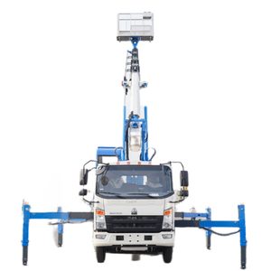 Camión <span class=keywords><strong>con</strong></span> <span class=keywords><strong>Plataforma</strong></span> Aérea Hidráulica HOWO de 28m Personalizable para Trabajos de Limpieza de Edificios - Product Image 1
