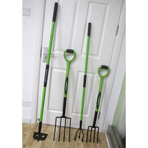 Outils agricoles en gros Fourchette <span class=keywords><strong>à</strong></span> quatre dents Terre ouverte Creuser le sol Fourchette <span class=keywords><strong>à</strong></span> cacahuètes au gingembre Outils de jardin Fourchette en acier - Product Image 3