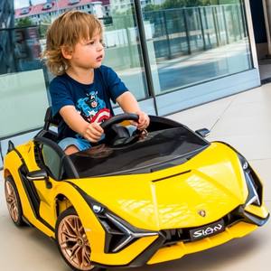工厂批发新款男女通用儿童电动骑乘汽车，带4轮塑料骑乘玩具车，供儿童驾驶 - Product Image 2