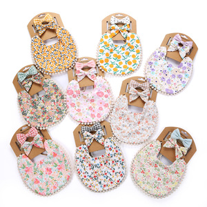 Vente en gros de bavoirs pour filles bavoirs pour bébés serviette de salive pour tout-petits bavoirs double face à imprimé floral pour bébés filles - Product Image 1