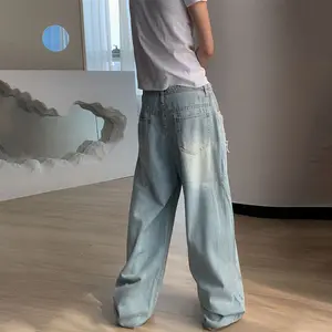 Jeans Baggy da <span class=keywords><strong>Uomo</strong></span> Personalizzati in Denim <span class=keywords><strong>Pantaloni</strong></span> a Gamba Dritta con Effetto Consumato <span class=keywords><strong>Vita</strong></span> <span class=keywords><strong>Bassa</strong></span> Lavaggio Chiaro Tinta Unita Traspiranti per la Primavera - Product Image 4