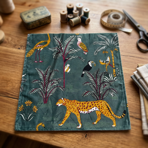 Tela de Terciopelo de Algodón con Estampado de Leopardo, Tapicería de Lujo, Acolchado y Decoración, Tela de Terciopelo de Algodón Verde Azulado, Tapicería de Lujo, Acolchado - Product Image 1