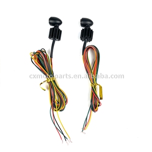 Super mini <span class=keywords><strong>3</strong></span> <span class=keywords><strong>en</strong></span> <span class=keywords><strong>1</strong></span> <span class=keywords><strong>clignotant</strong></span> de moto lampe de course avant indicateurs d'arrêt de frein arrière pour <span class=keywords><strong>Harley</strong></span> Dyna Sportster - Product Image 4