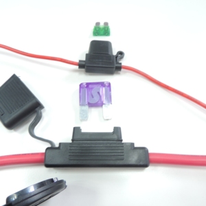 12V Voiture Porte-Fusible Étanche Prise ROBINET Adaptateur Micro/Mini/Standard ATM <span class=keywords><strong>APM</strong></span> Avec 10A Lame Voiture auto Moto porte-Fusible - Product Image 3