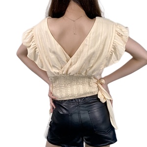 Haut sexy à manches courtes et col en V pour femme, nouvelle mode, taille élastique, OEM - Product Image 4