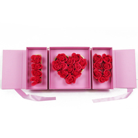 Boîte-cadeau rectangulaire de fleurs en papier kraft pour exprimer «Je t'aime» à votre petite amie le jour de la Saint-Valentin, maman le jour de la fête des mères