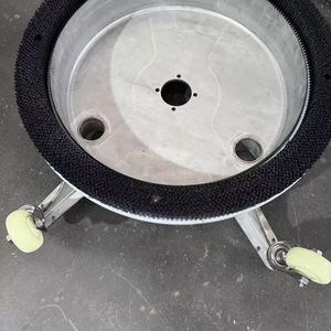 Aquajet 30 Sistema de vacío integrado Nuevo camión de mantenimiento de casco de 220V para eliminación de incrustaciones de pintura inferior de barco Limpieza de agua fría - Product Image 2